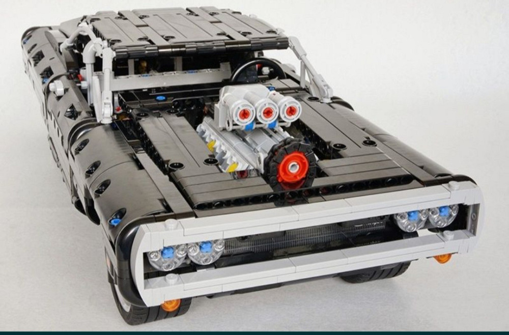 Конструктор машинка Technic Dodge Charger Домініка Торетто 1077 деталей Маштаб 1:10 Додж Чарджер чорний Київ - фото 4