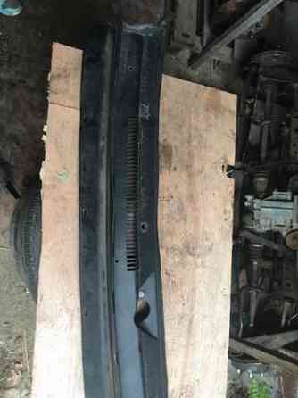 05116266AF Водосток лобового стекла  Journey Коломыя