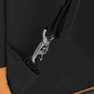 Рюкзак туристический Pacsafe GO 25L backpack чорний (35115130) Винница