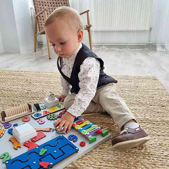 Бізіборд Розвивальна дошка 40х50 Розвивальна дошка для дітей Іграшки від 6 місяців для розвитку дрібної моторики Київ