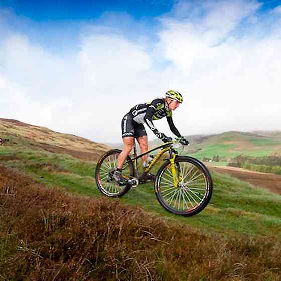 Покрышка Continental Race King, 26 x 2.00, черная, не складная skin Киев