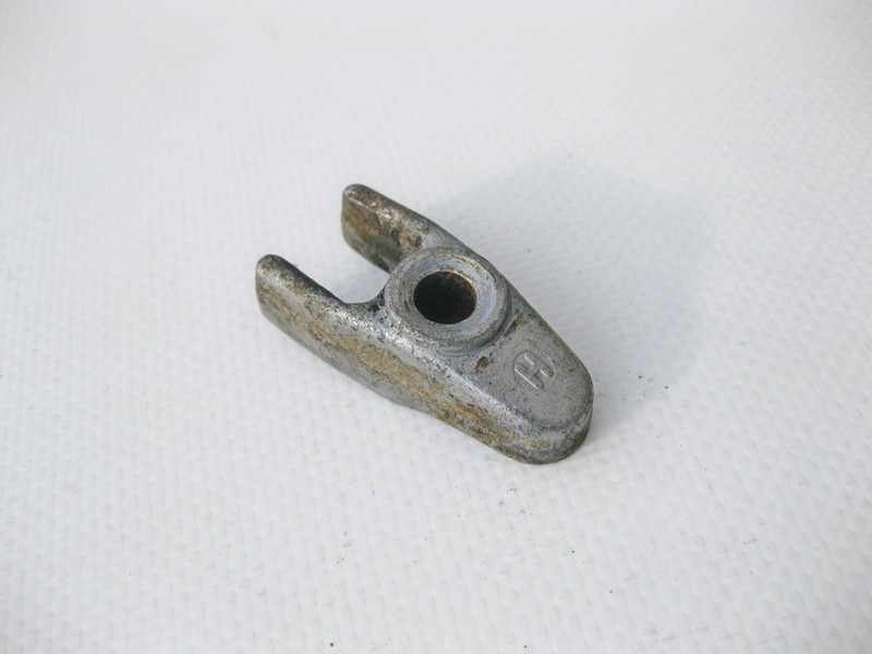 Mercedes-Benz  A6110170239 Скоба кріплення паливної форсунки для дизельних двигунів Одесса - изображение 4