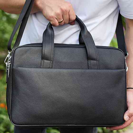 Чорний чоловічий шкіряний портфель на плече Київ