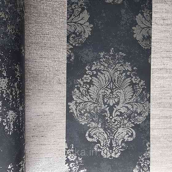 Шпалери флізелінові еко Galerie Metallic FX 0,53Х10 англійські вензелі срібні структурних на чорному тлі Київ