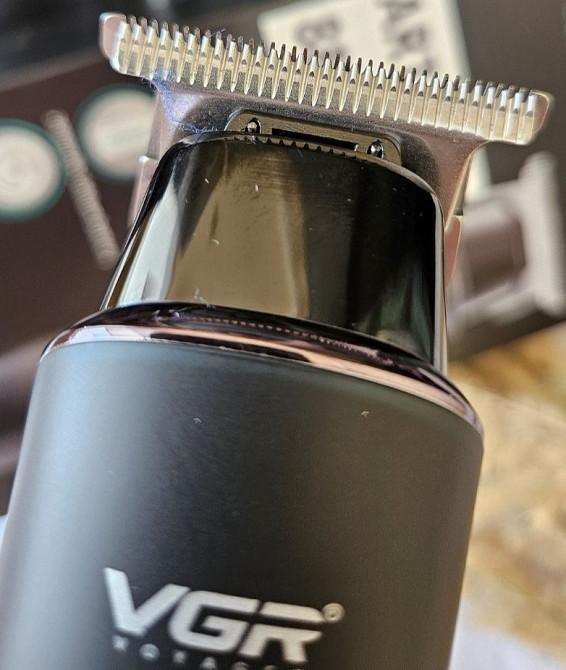 Триммер профессиональный для бороды VGR 937 Киев - изображение 4