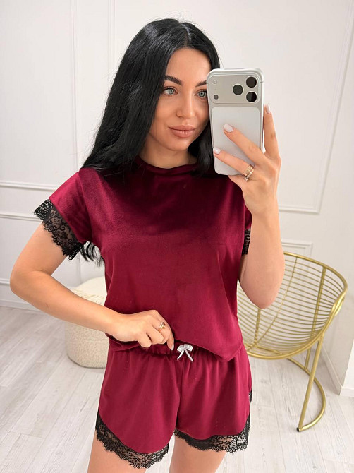 Жіноча піжама двійка з велюру з мереживом Бордовий Одеса - фото 5