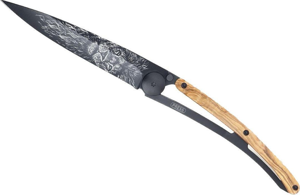 Универсальный Складной Нож с лазерной гравировкой Лев Deejo 