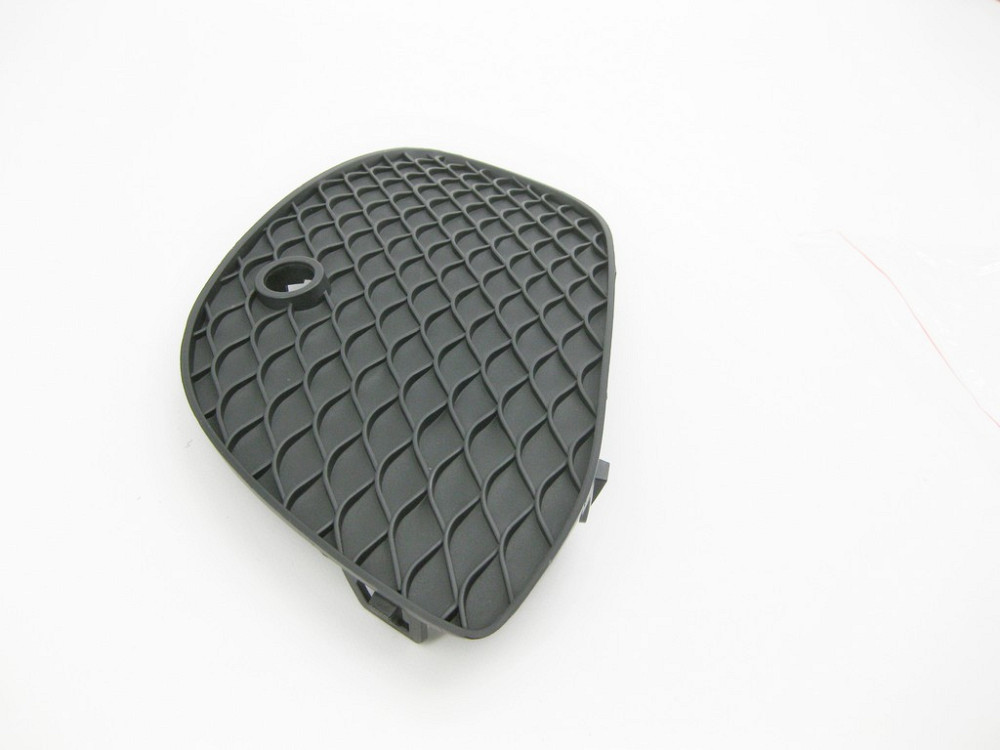 Mercedes-Benz  A2538850222 Нова декоративна бічна сітка в передній бампер під парктронік права GLC X253 Одеса - фото 4