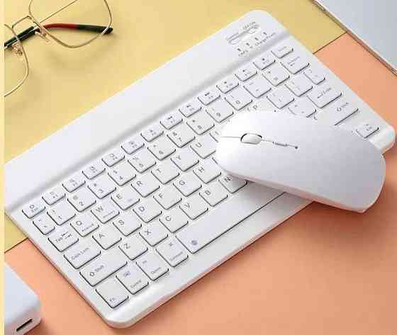 Bluetooth Клавиатура ,мышь аккумуляторная, Стилус+ Подставка. Киев