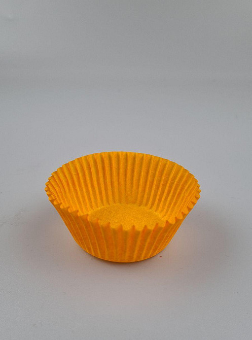 Тартолітка для кексів 7А кругла жовтогаряча D50 H30 (100 шт.) (1 уп.) Харків - фото 4
