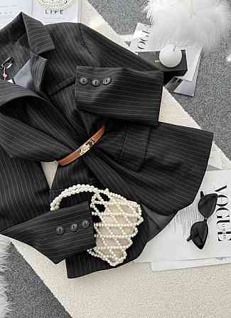 Жіночий класичний піджак вільного крою в смужку костюмка Чорний, 42/44 Одеса