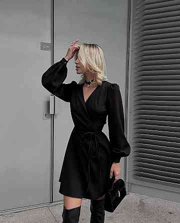 Женское базовое мини платье на запах костюмка Одесса