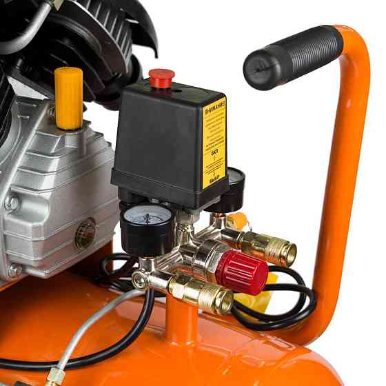 Grad Компрессор двухцилиндровый (V) 2.2кВт 386л/мин 8бар 50л (2 крана) GRAD (7043935) Коломыя