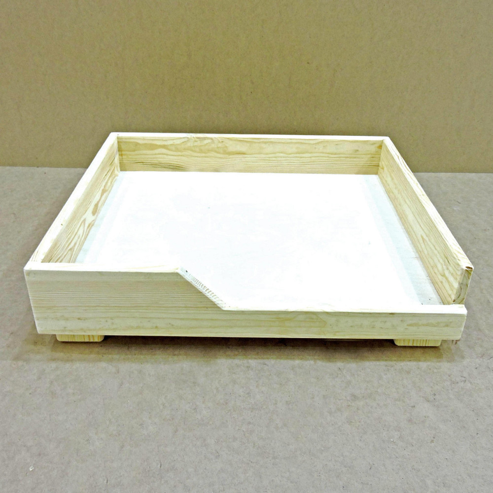 Лежак деревянный для собаки 