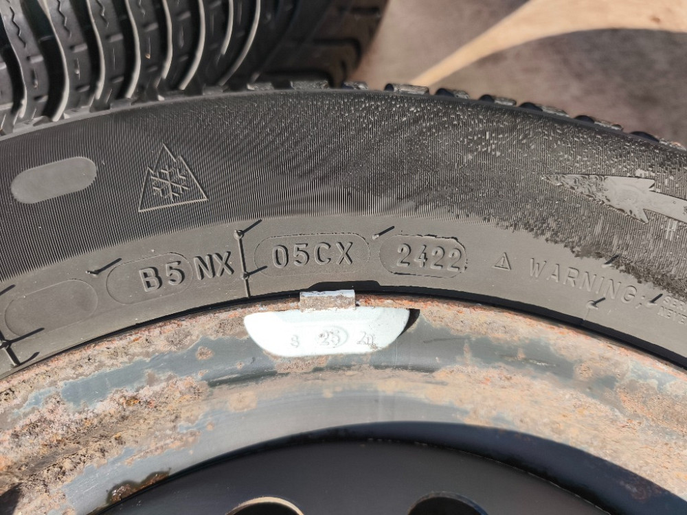 Колеса в зборі диски з зимовою шиною 185/65 R15 Nissan Note E11 2005-2012 Ковель - изображение 3