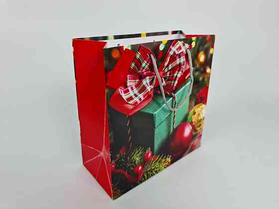 Пакеты бумажные подарочные , новогодние Квадрат 23*24*10 - 31 (12 шт) Харьков