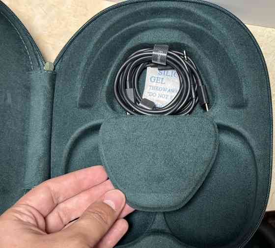 Bowers Wilkins PX8 Dark Forest Оригінал Харьков