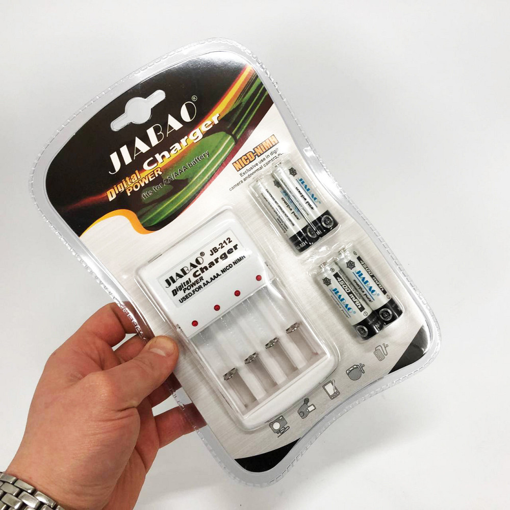 Зарядное устройство для аккумуляторов АА и ААА, Jiabao JB-212 + 4 аккумулятора ААА PN-84 Киев - изображение 3
