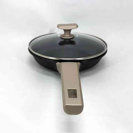 Сковорода якісна зручна на кухню, Лита алюмінієва сковорода Антипригарна без олії YO-10 Івано-Франківськ