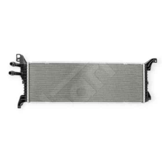 Радіатор охолодження двигуна автомобіль Фольцваген T6 15- Мукачево