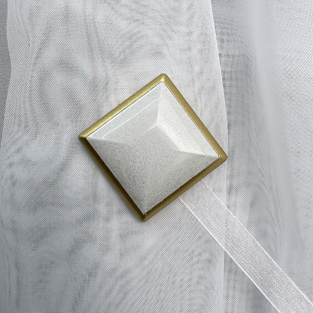 Магниты для штор и гардин Квадрат двусторонние набор 2 шт Золотистый с белым (81-277) Киев - изображение 3