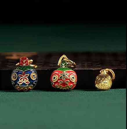 Этнический браслет-оберег с эмалированными подвесками и колокольчиками Киев