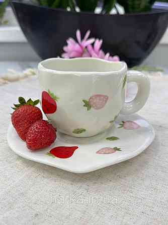 Чашка з блюдцем кераміка Olens "Суниця-полуниця" 300 мл 8030-400 Київ