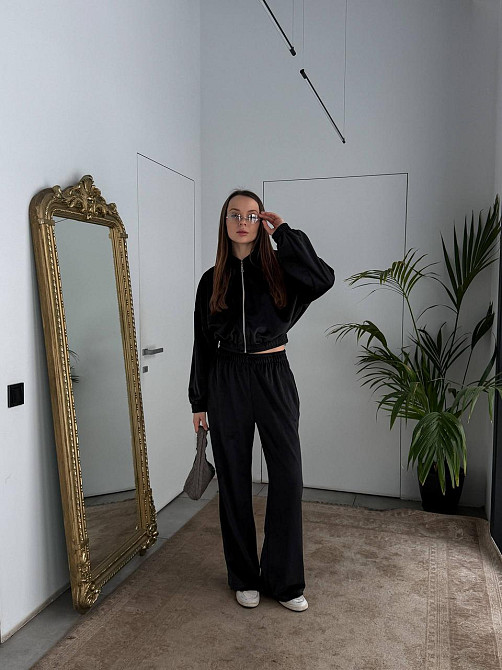 Женский повседневный велюровый костюм двойка: кофта и штаны плотный турецкий велюр Черный, 42/46 Одесса - изображение 9