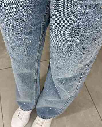 Жіночі прямі джинси на високій посадці зі стразами 100% котон 29 Одеса