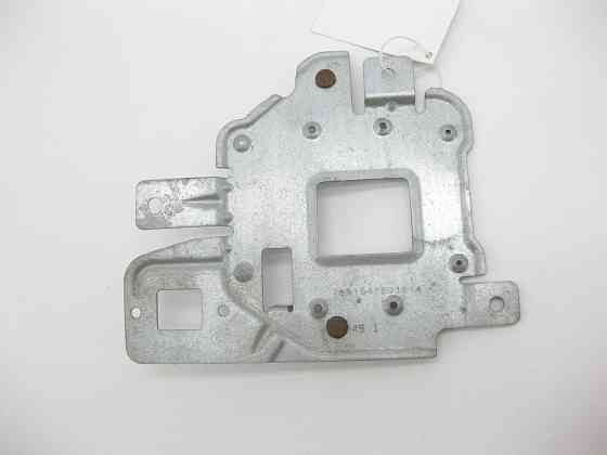 Mercedes-Benz  A1648201614 Кронштейн антенного підсилювача мобільного телефону ML W164 Одесса