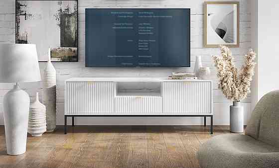 Тумба під телевізор Perfect Home Нова / Nova 2-дверна з 1 шухлядою і чорними ніжками RTV154 Білий (PFH-091225) Дніпро