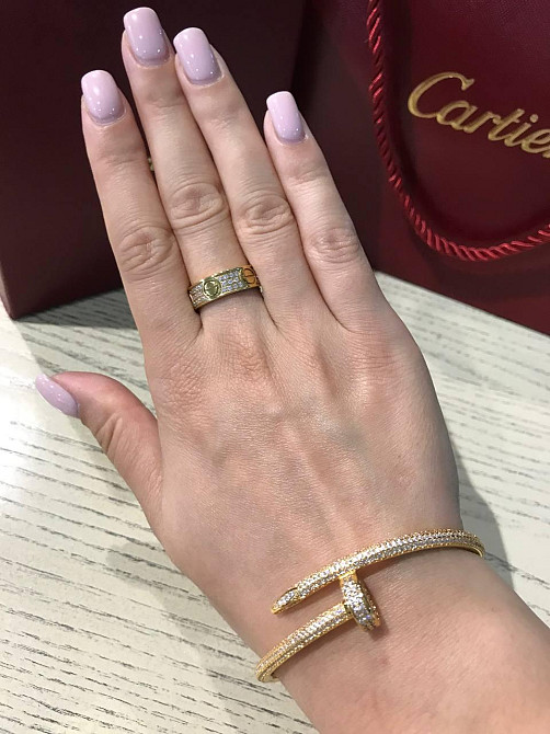 Cartier Комплект 2 предмета. браслет гвоздь с мелким цирконием и кольцо в лимонном золоте Одесса - изображение 2