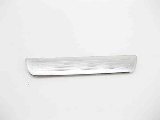 Mercedes-Benz  A2926860236 Накладка порога заднього правого GLE Coupe C292 Одеса