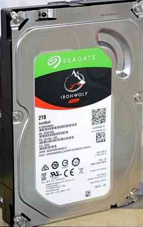 Накопитель HDD SATA 2.0TB Seagate IronWolf (ST2000VN004) Киев