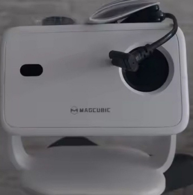 Проєктор Magcubic L018/2024 р
Magcubic Native 1080P 650ANSI 4K Android 11
L018 360 ° Київ - фото 4