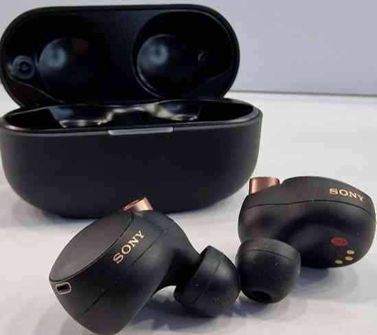 Наушники: SONY WF-1000xm4. Киев