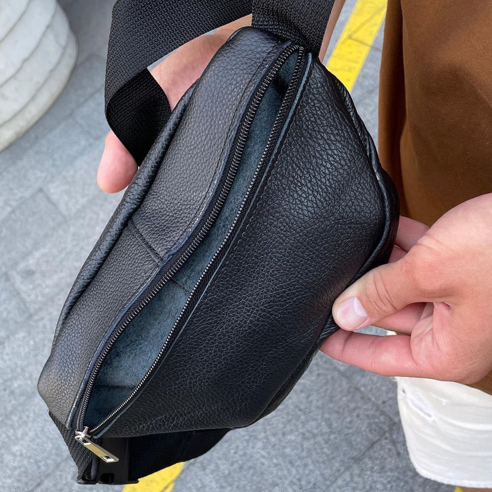 Бананка чоловіча чорна, Зручна чоловіча шкіряна бананка Сумка ремінь на пояс DN-38 Львів - фото 7