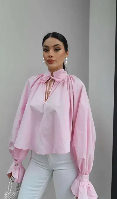 Изысканная блуза с акцентом на деталях Одесса - изображение 12