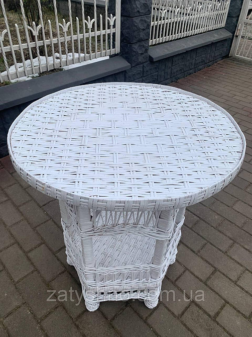 Плетений стіл круглий білий з лози Київ - фото 4