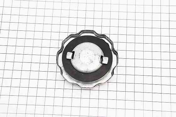 УЦІНКА Кришка бака паливного D-70mm, 168F/170F/173F/177F/182F/188F/190F, метал, "ХРОМ", Тип 1 (невеликі потертості, див. фото) Киев