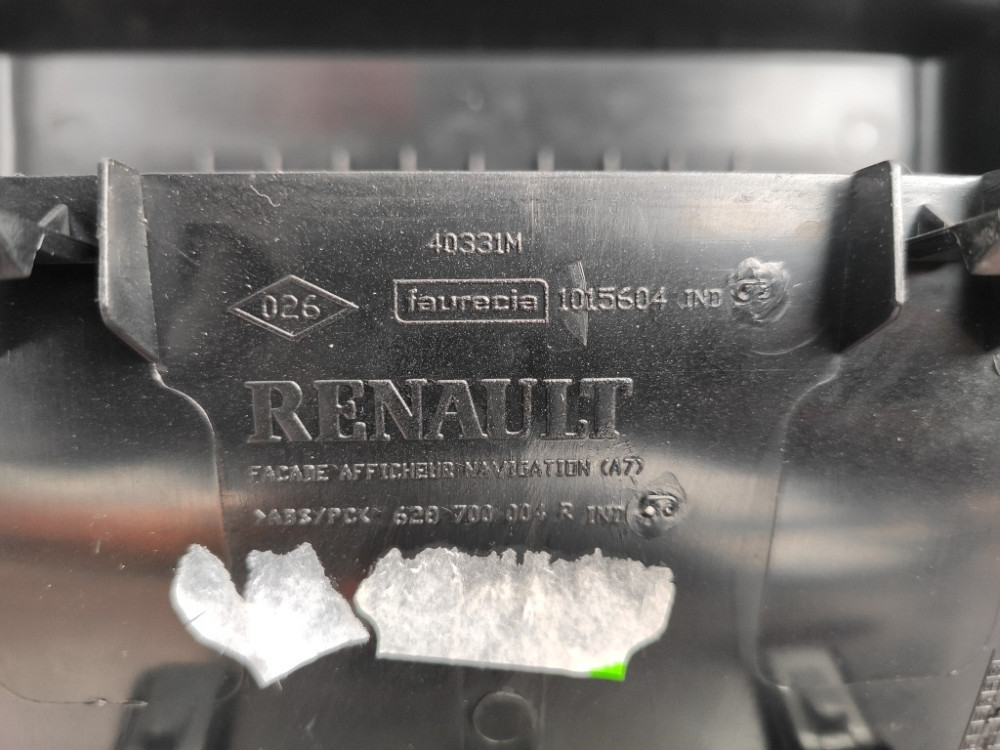 Накладка рамка дисплея навігації Renault Megane III 2008-2015 (628700004R) Ковель - фото 3