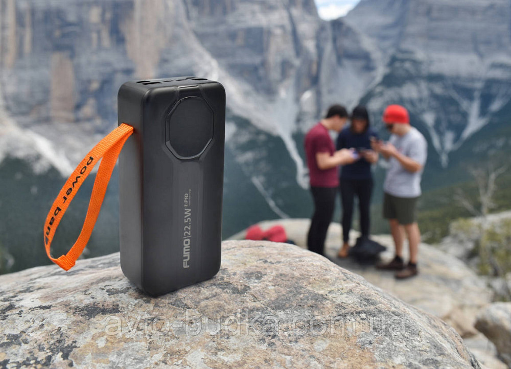 Powerbank FUMO PRO 30000mAh QC PD 3.0 со встроенными кабелями USB-C и Lightning Новый Роздол - изображение 9