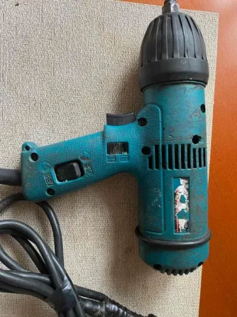 Ударный гайковёрт Makita – надежный инструмент Днепр