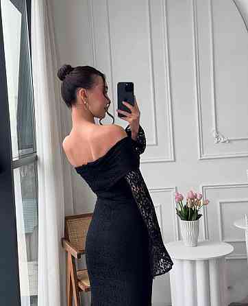 Женское романтическое кружевное платье со спущенными плечами гипюр + подкладка Черный, 42/44 Одесса