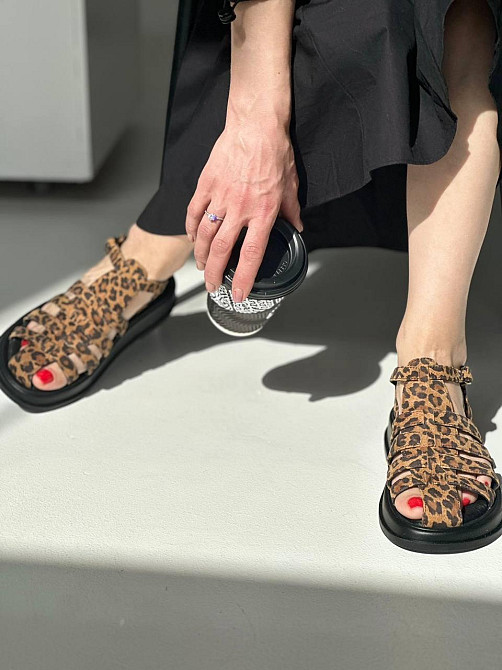 Olli Босоніжки жіночі леопардові OLLI Л-18-0110 літні / Замшеві босоніжки із закритим носком р. Коломыя - изображение 3