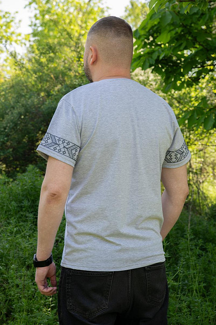 Футболка чоловіча з вишивкою бавовняний топ Київ - фото 3