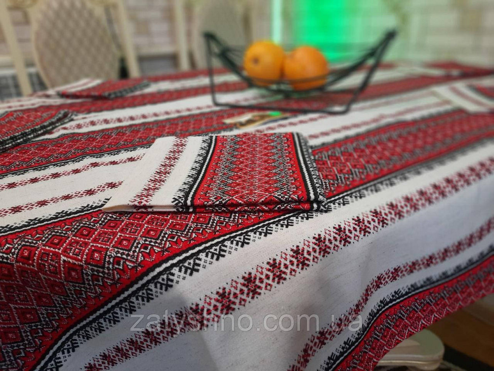 Червона скатертина вишита комплект Київ - фото 3