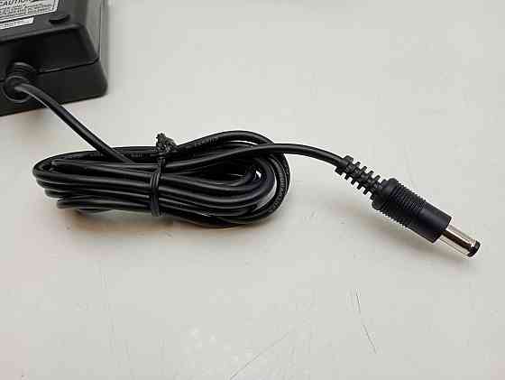 Блок живлення в автомобіль 15V 3.75A Луцк