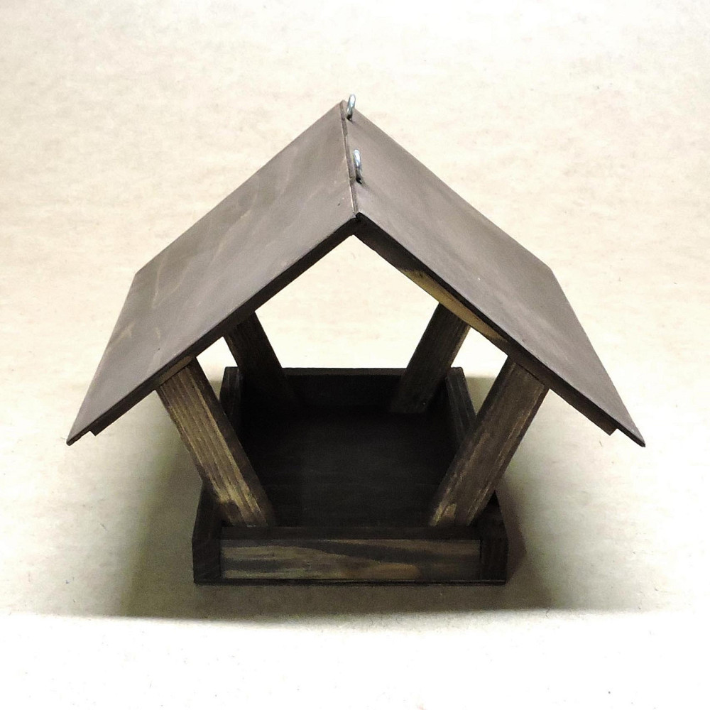 Кормушка садовая для птиц 