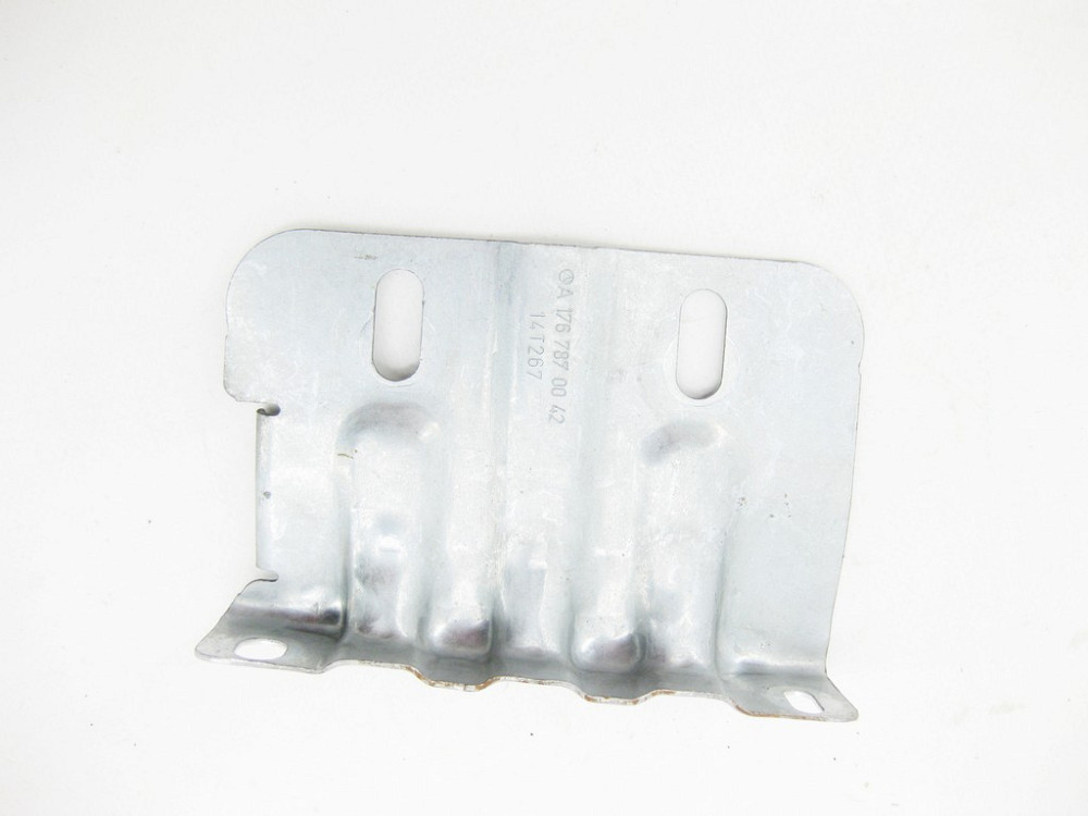 Mercedes-Benz  A1767870042 Кронштейн панорами спереду ліворуч CLA Shooting Brake X117 CLA C117 GLA X156 A-class W176 Одесса - изображение 1